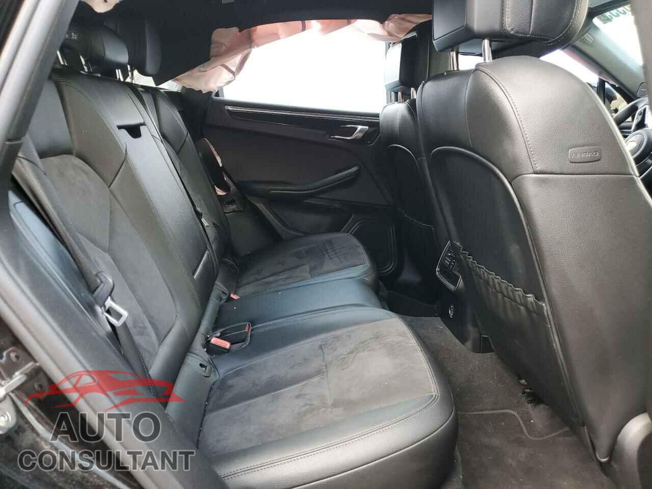 PORSCHE MACAN 2018 - WP1AA2A50JLB02470