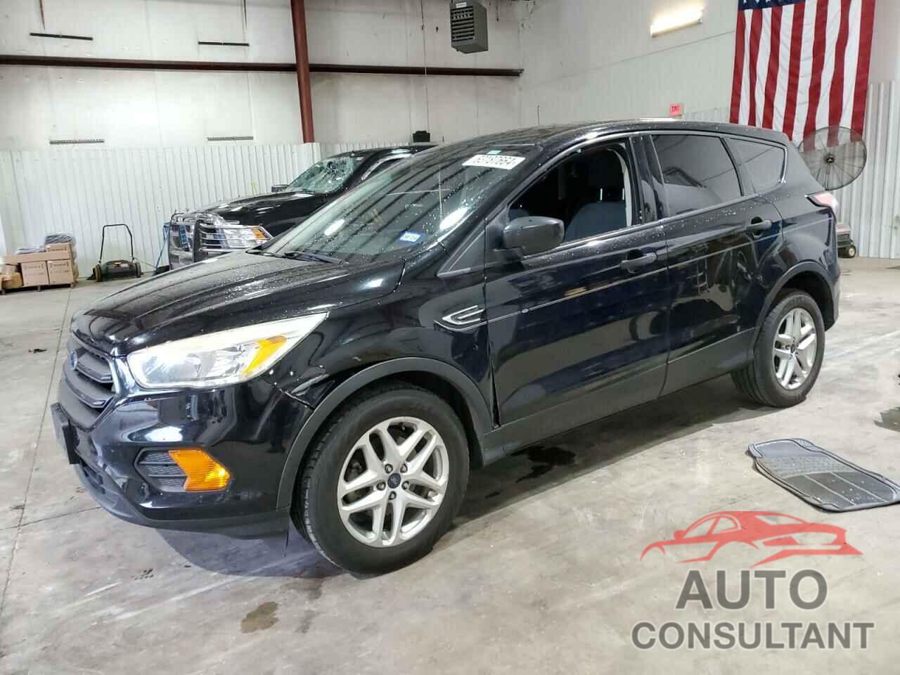 FORD ESCAPE 2017 - 1FMCU0F79HUE15663