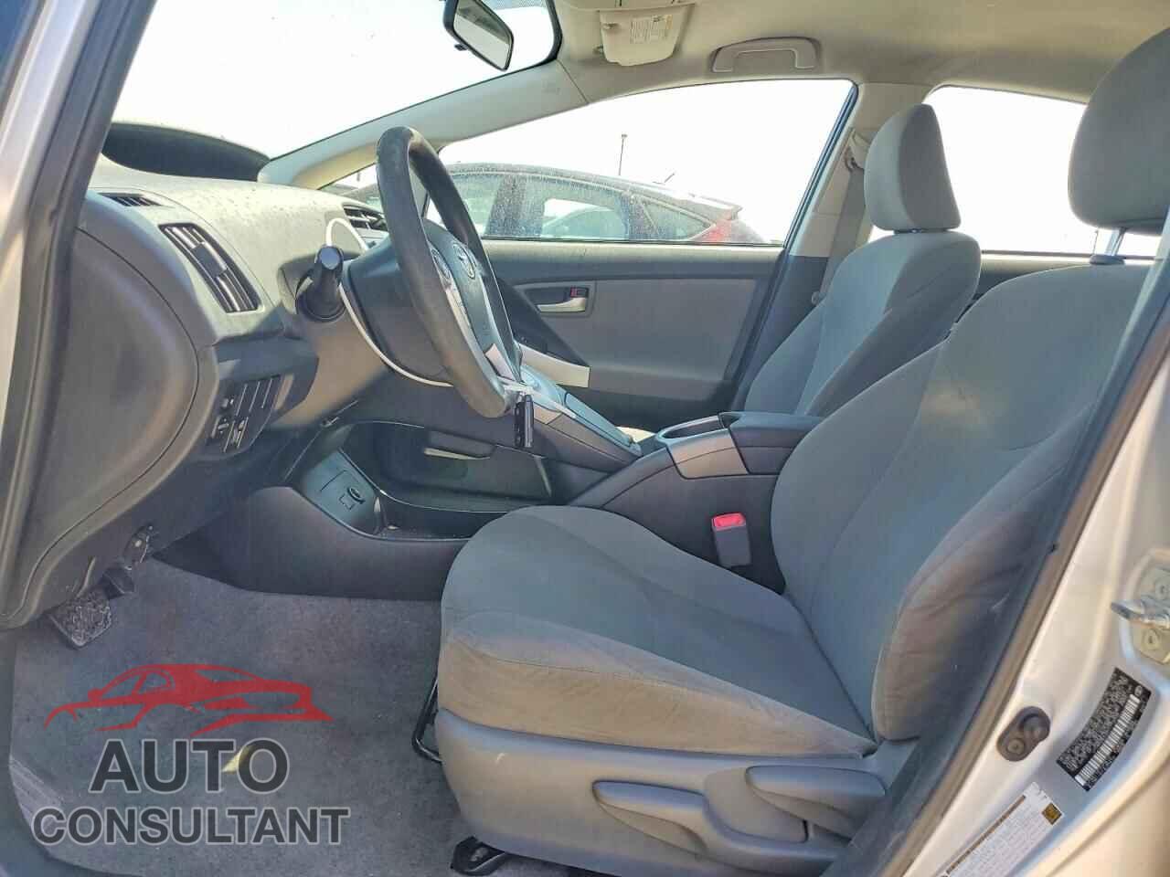 TOYOTA PRIUS 2013 - JTDKN3DU2D1715936