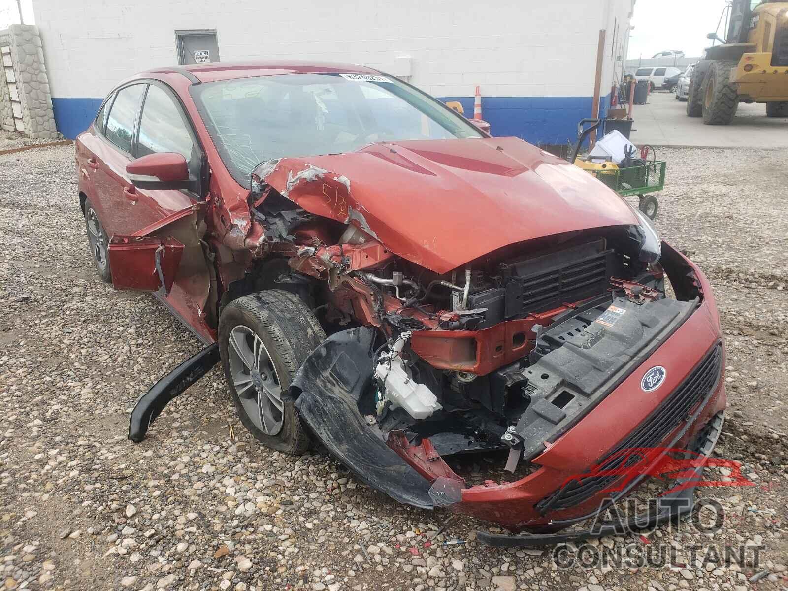 FORD FOCUS 2018 - 1FADP3FE8JL260248