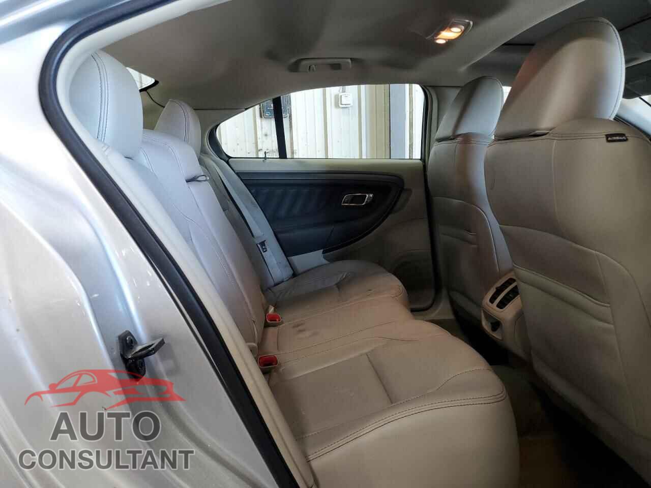 FORD TAURUS 2011 - 1FAHP2EW9BG152916