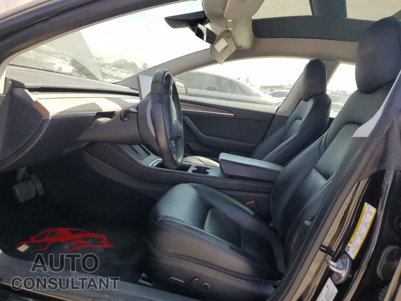 TESLA MODEL 3 2021 - 5YJ3E1EA9MF099124