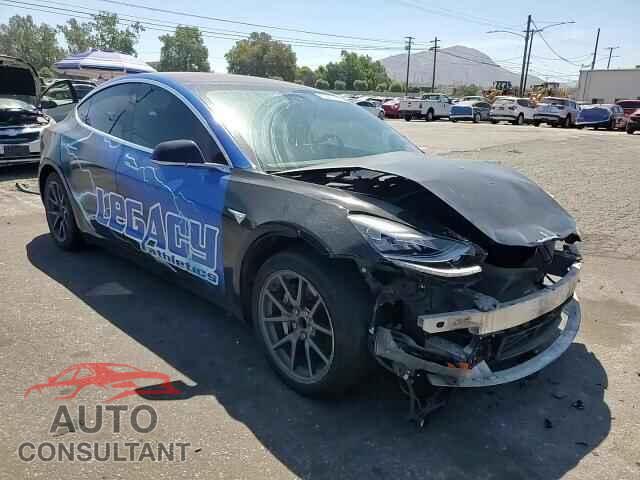TESLA MODEL 3 2018 - 5YJ3E1EA4JF034385