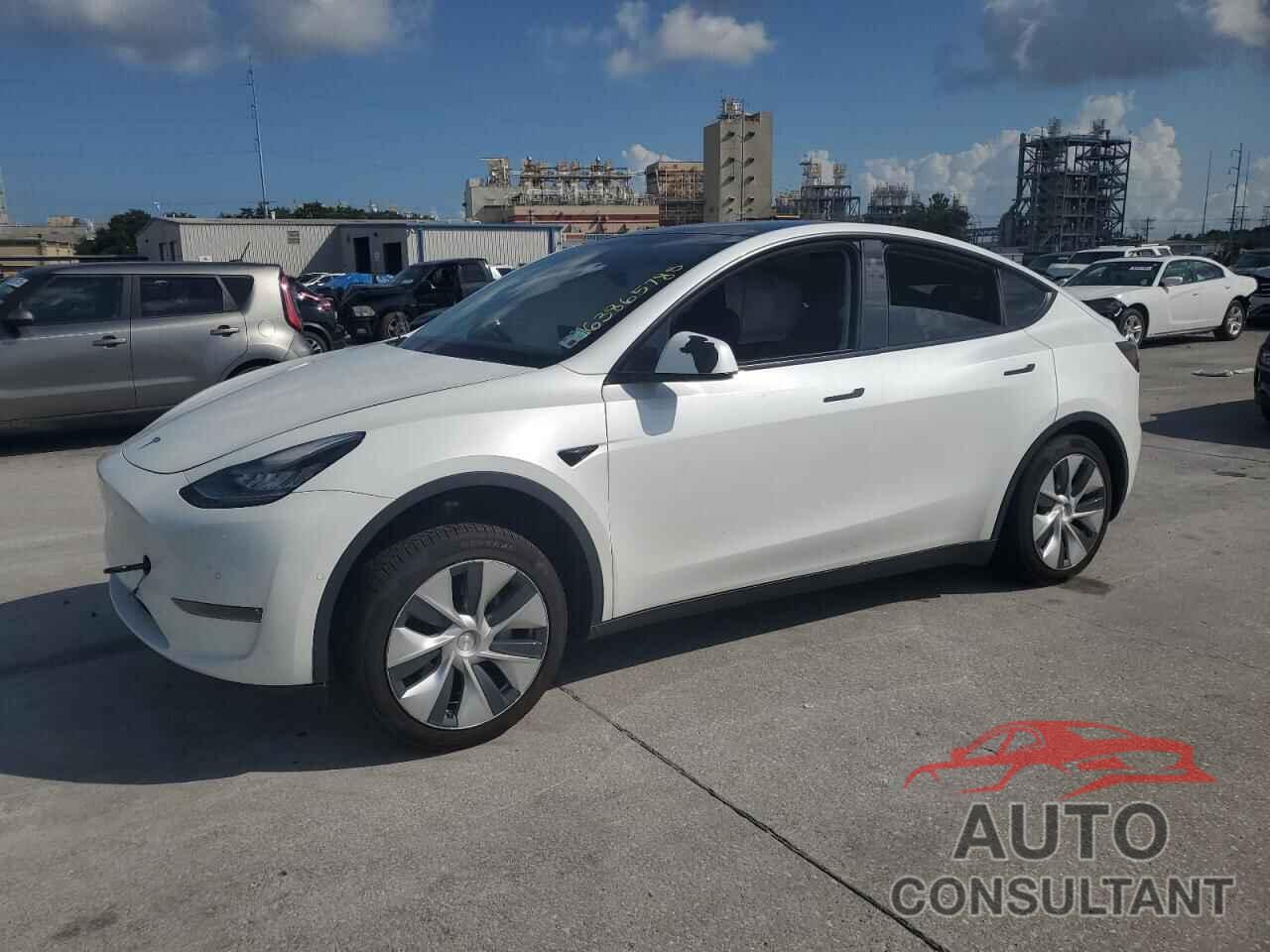 TESLA MODEL Y 2021 - 5YJYGDEEXMF067142