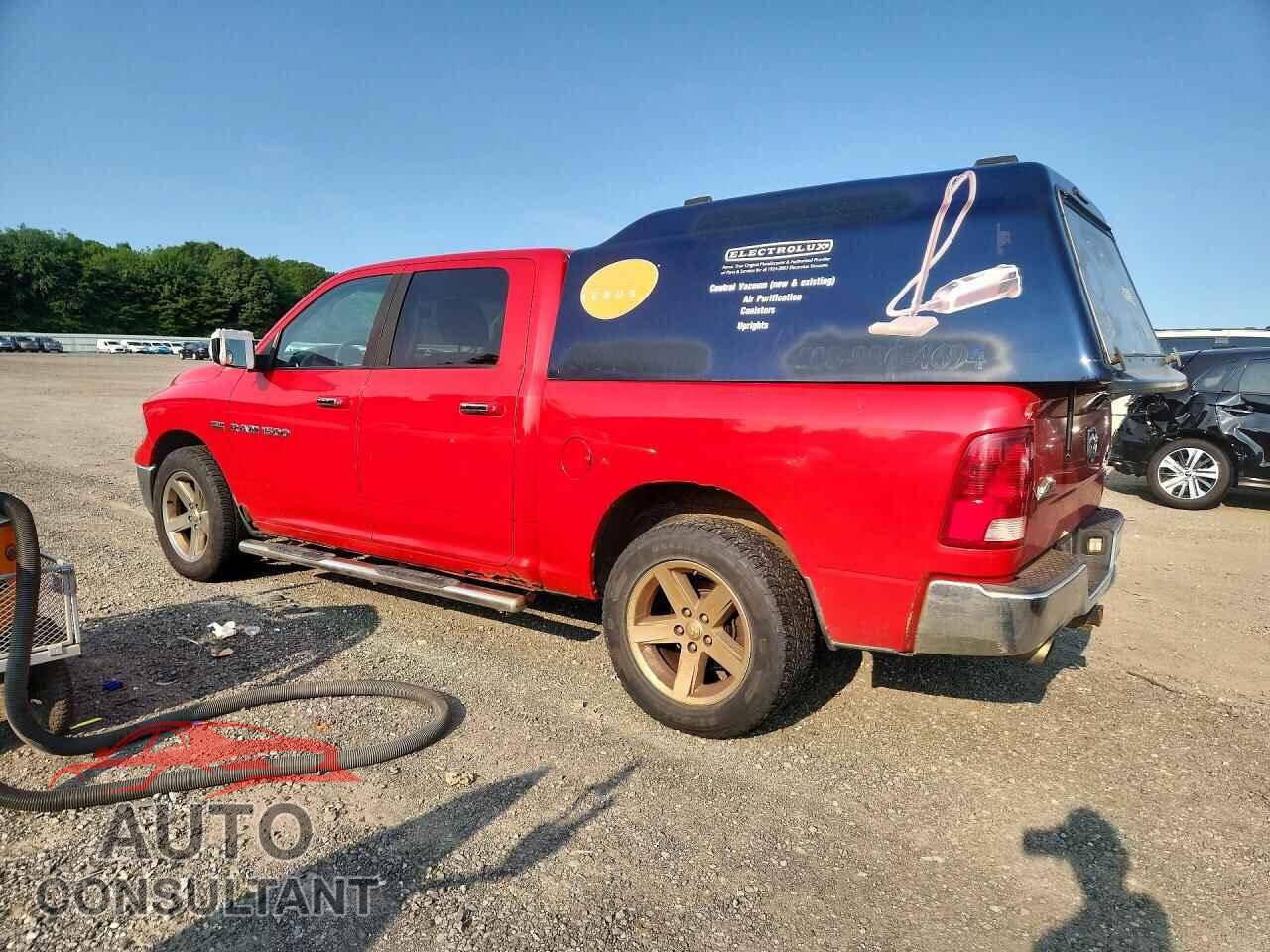 DODGE RAM 1500 2012 - 1C6RD7LT9CS184283