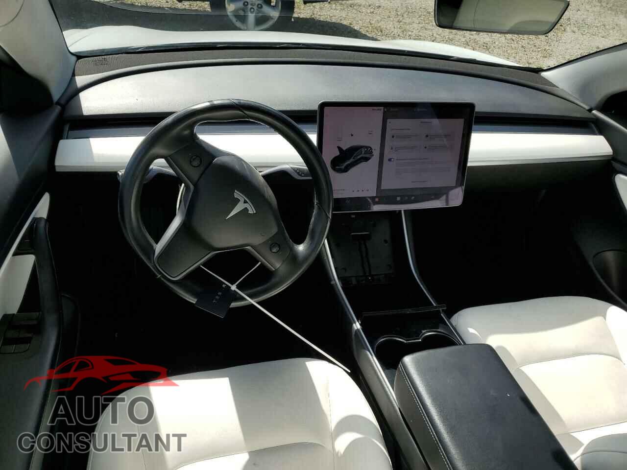 TESLA MODEL 3 2018 - 5YJ3E1EB8JF100073