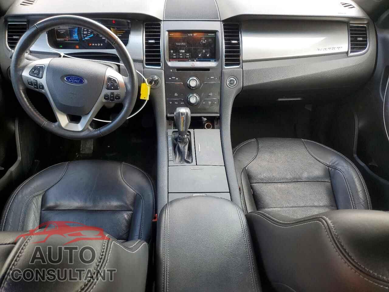 FORD TAURUS 2014 - 1FAHP2E82EG157610