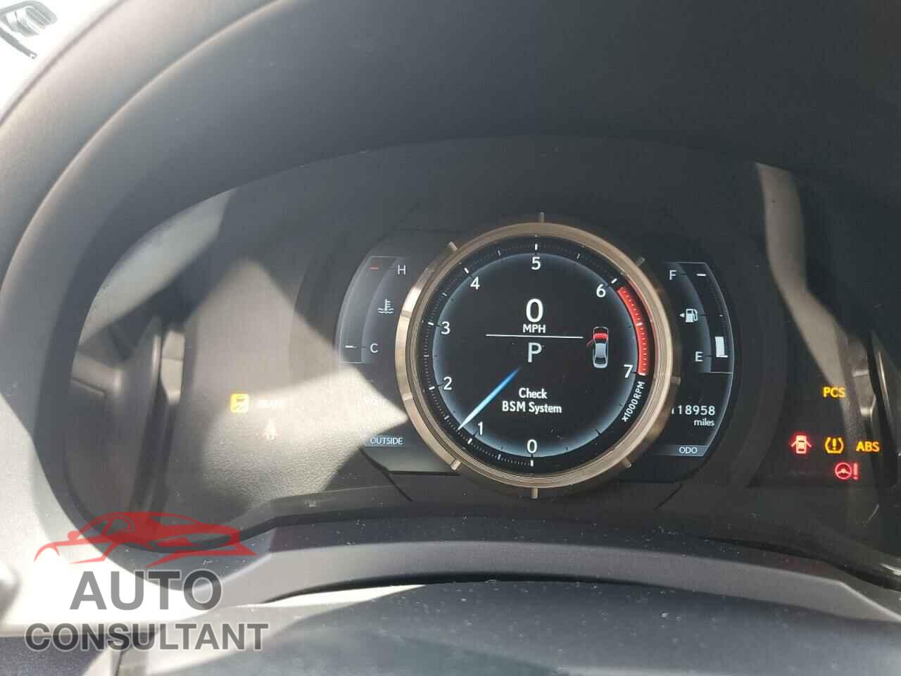 LEXUS IS 2016 - JTHBA1D25G5022997