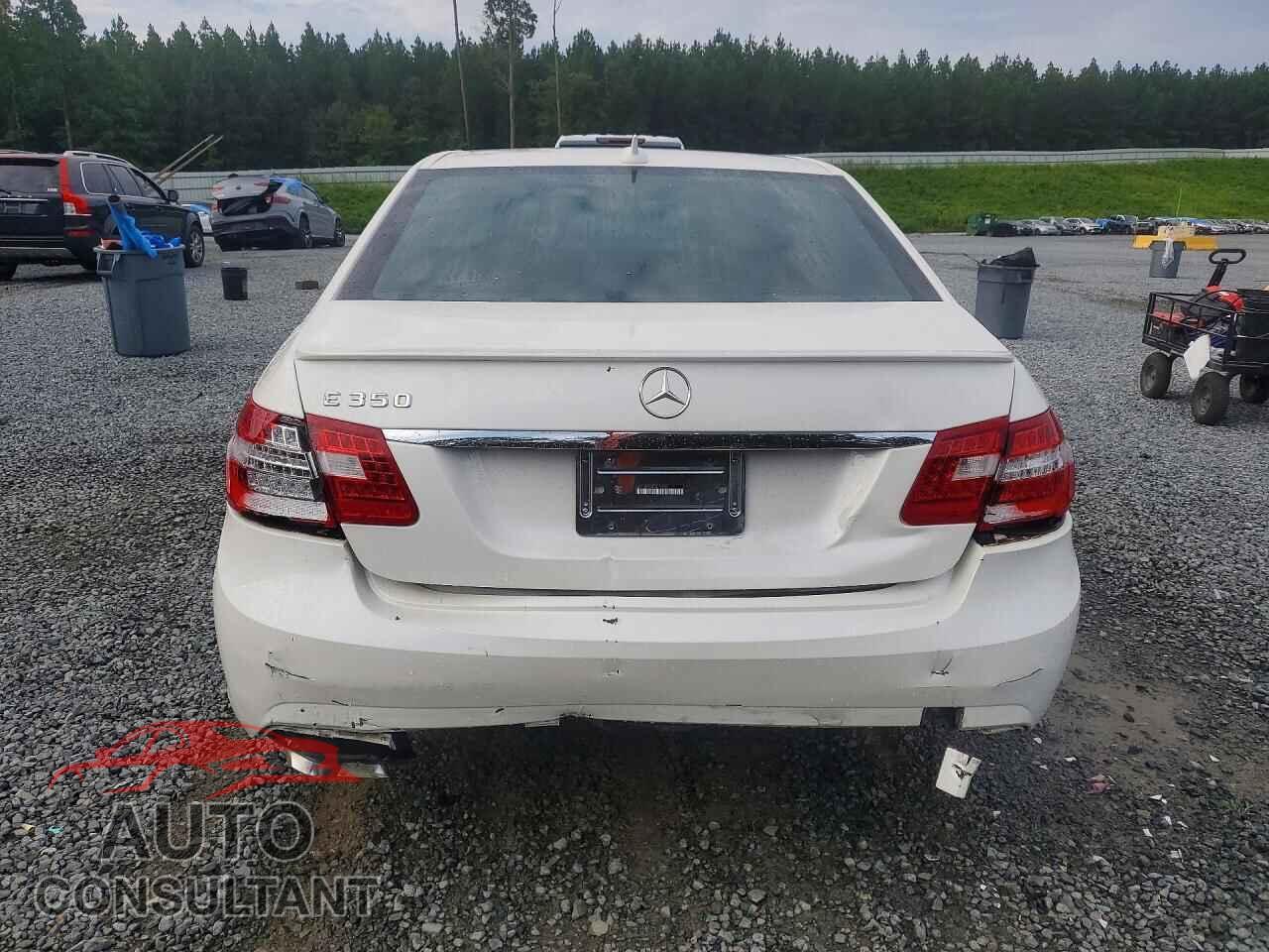 MERCEDES-BENZ E-CLASS 2013 - WDDHF5KB4DA732005