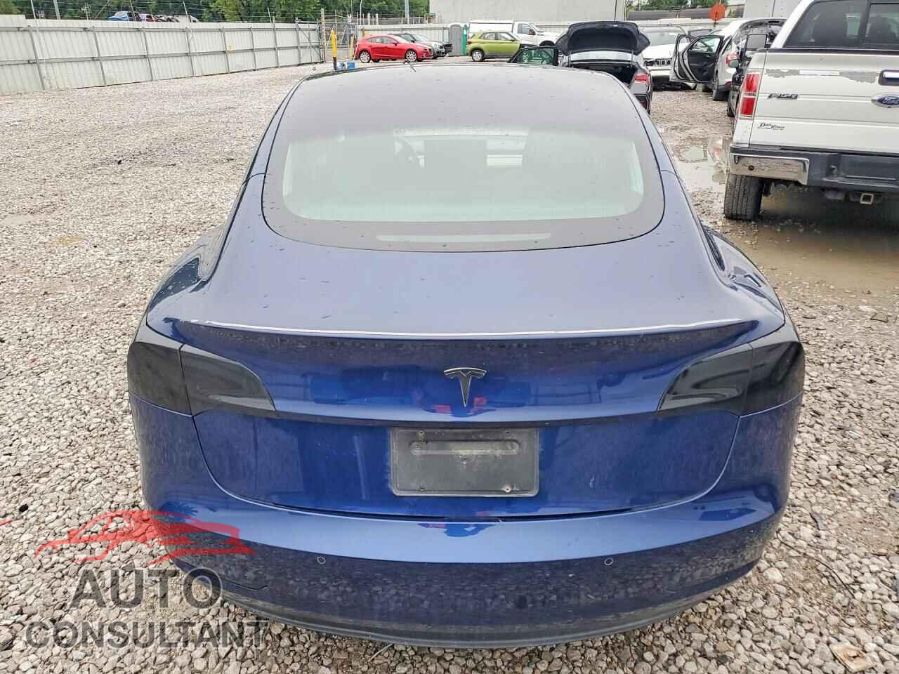 TESLA MODEL 3 2019 - 5YJ3E1EA6KF311569