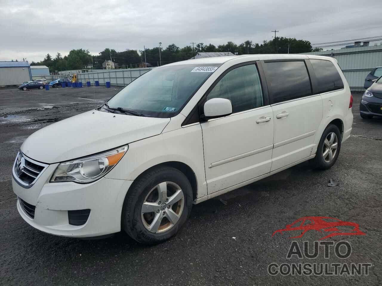 VOLKSWAGEN ROUTAN 2009 - 2V8HW54X29R502408
