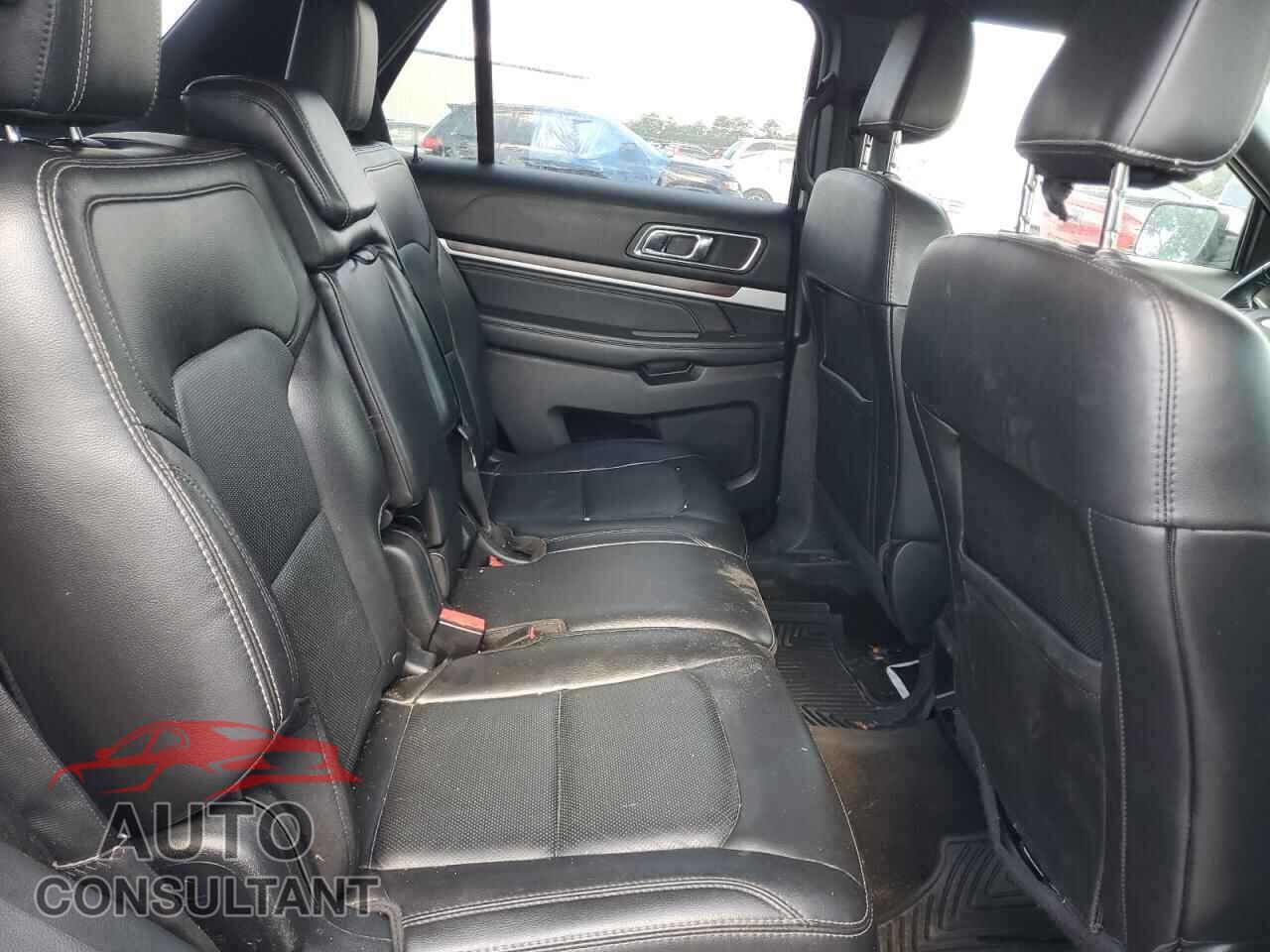 FORD EXPLORER 2018 - 1FM5K7FH3JGB63316