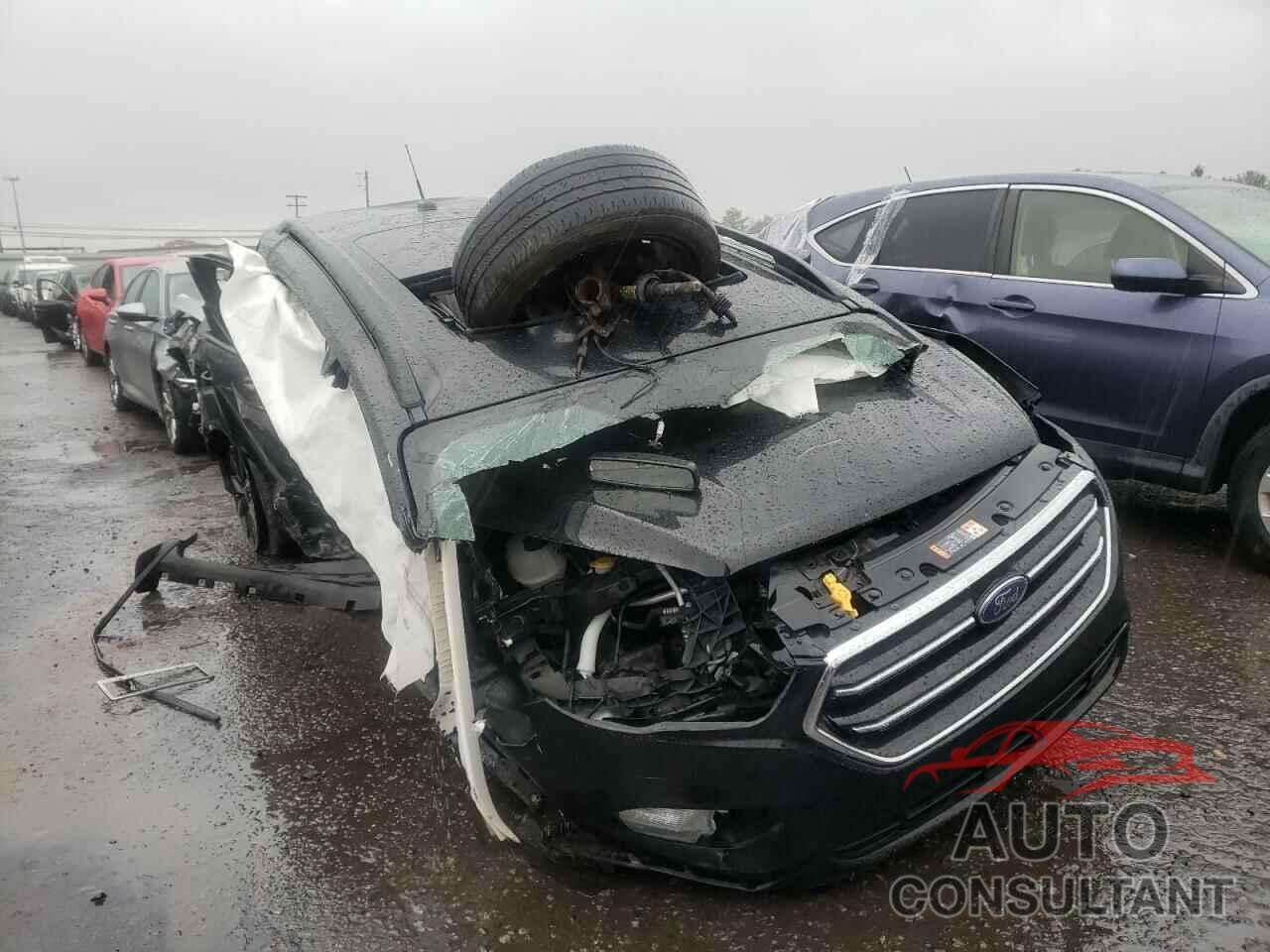 FORD ESCAPE 2017 - 1FMCU9J90HUE28976