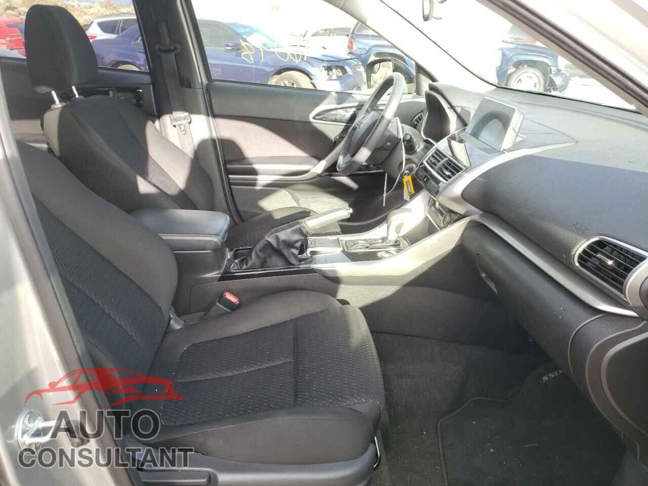 MITSUBISHI ECLIPSE 2019 - JA4AT4AA0KZ046866
