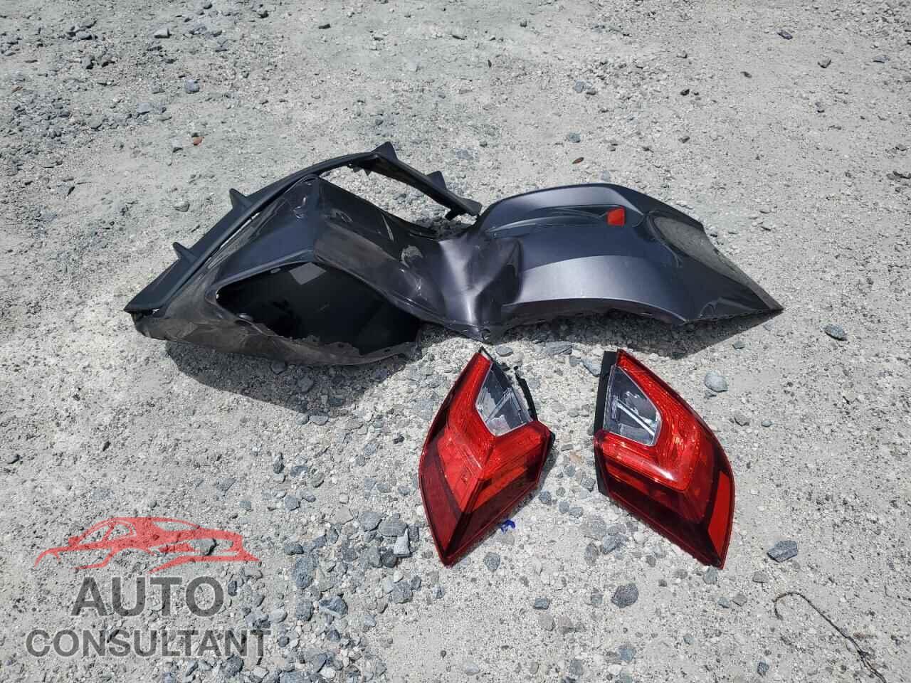 HONDA CIVIC 2019 - 2HGFC2F85KH570201
