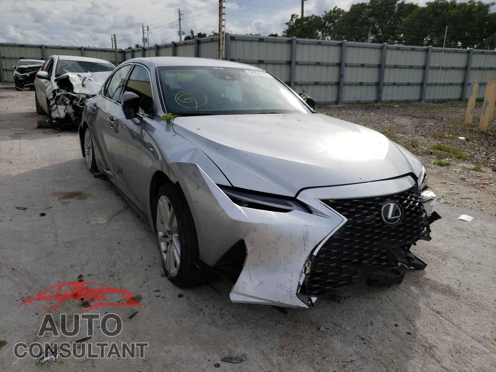 LEXUS IS 2021 - JTHAA1D22M5110249
