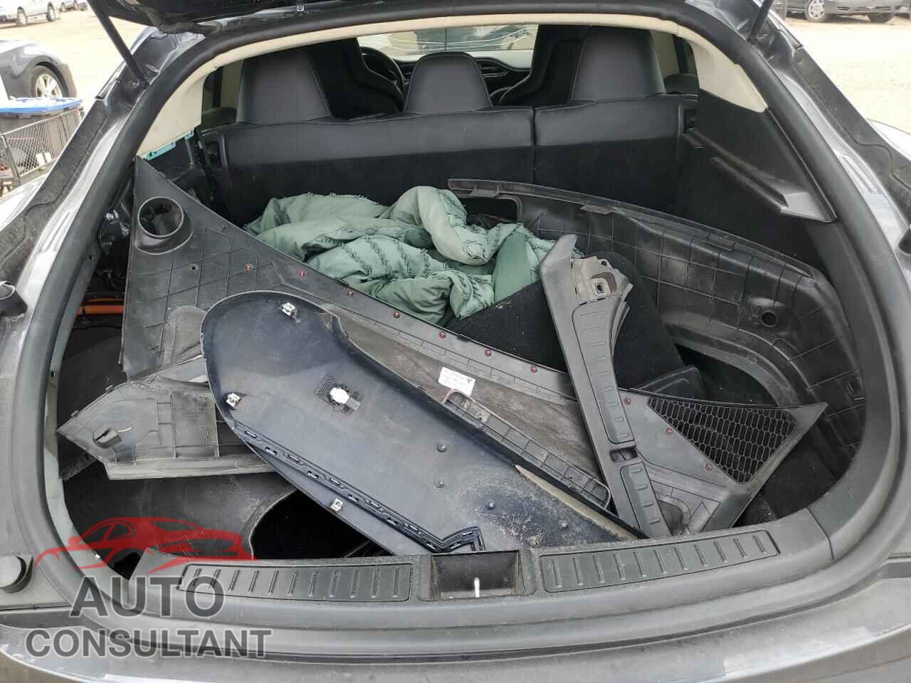 TESLA MODEL S 2015 - 5YJSA1H29FF095248