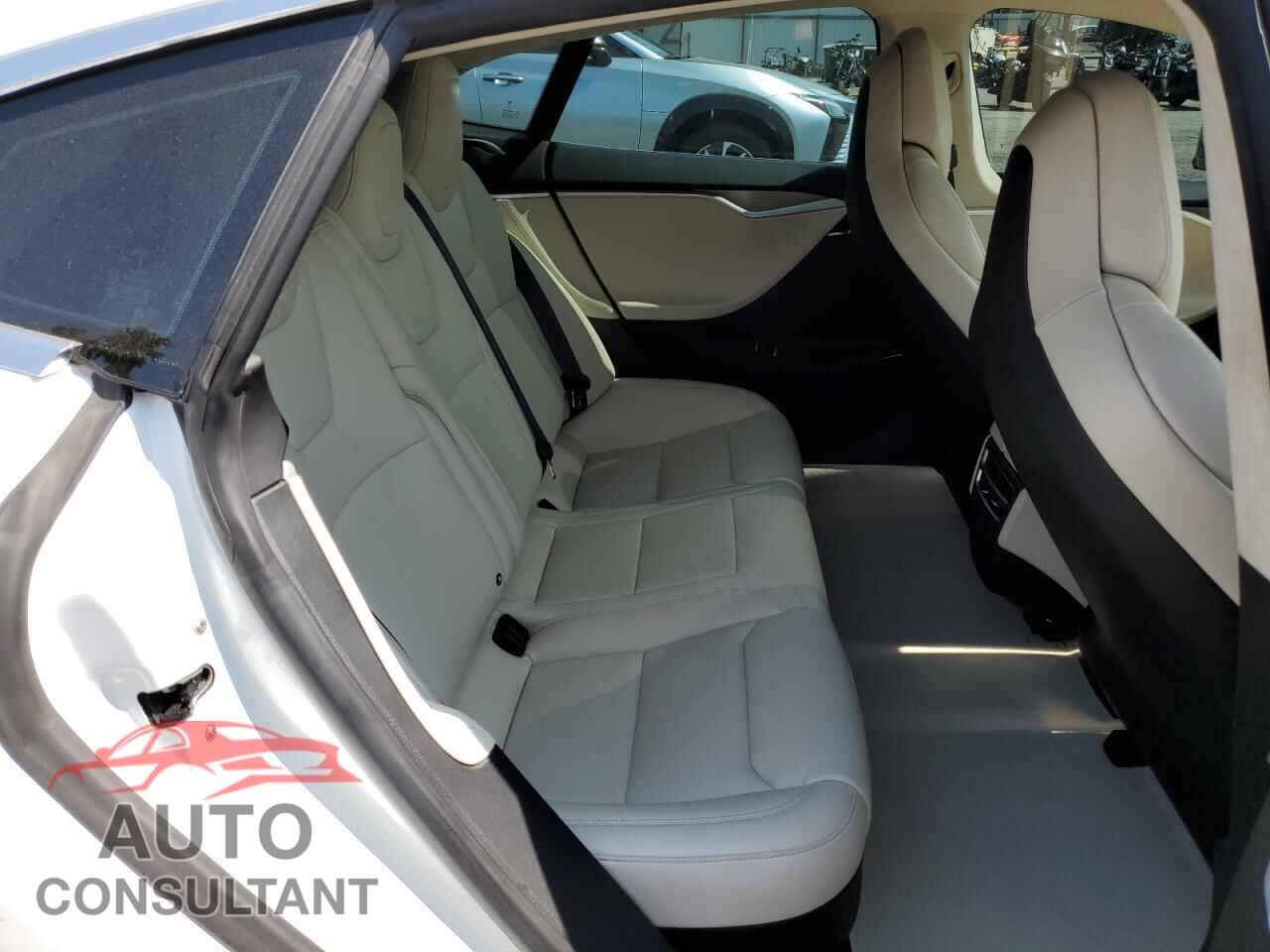 TESLA MODEL S 2017 - 5YJSA1E18HF216138