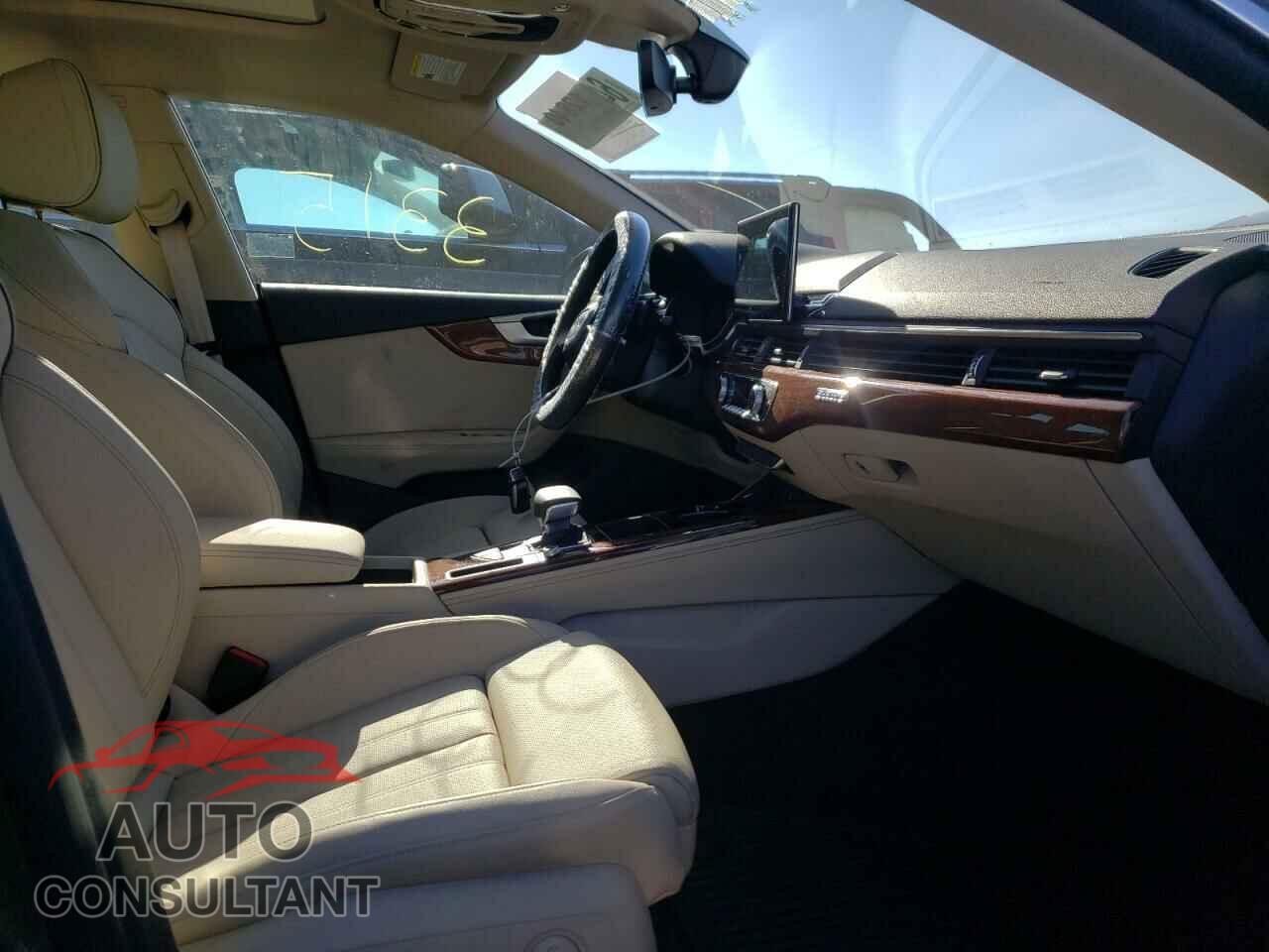 AUDI A5 2021 - WAUCBCF50MA041298