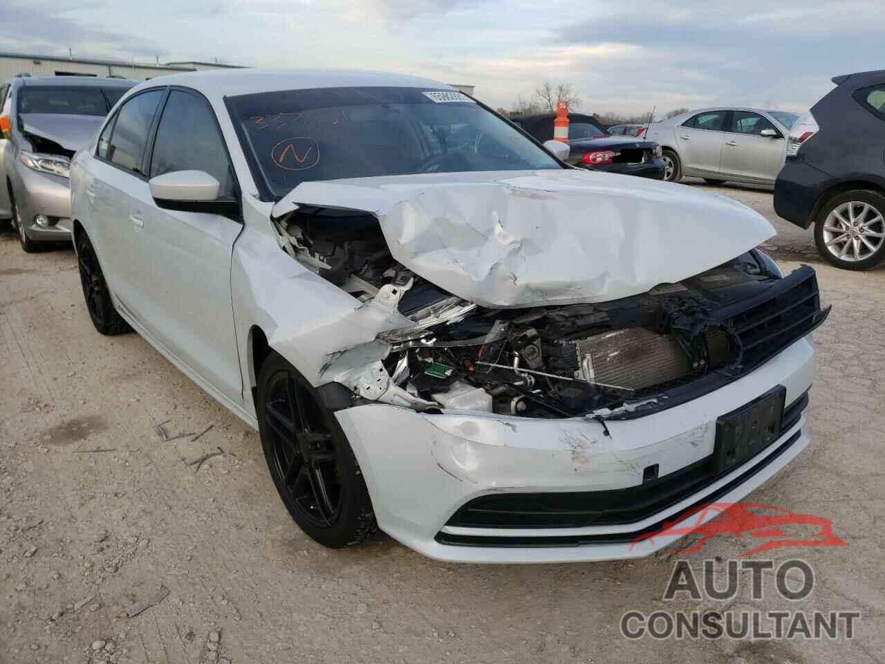 VOLKSWAGEN JETTA 2017 - 3VW2B7AJXHM337851