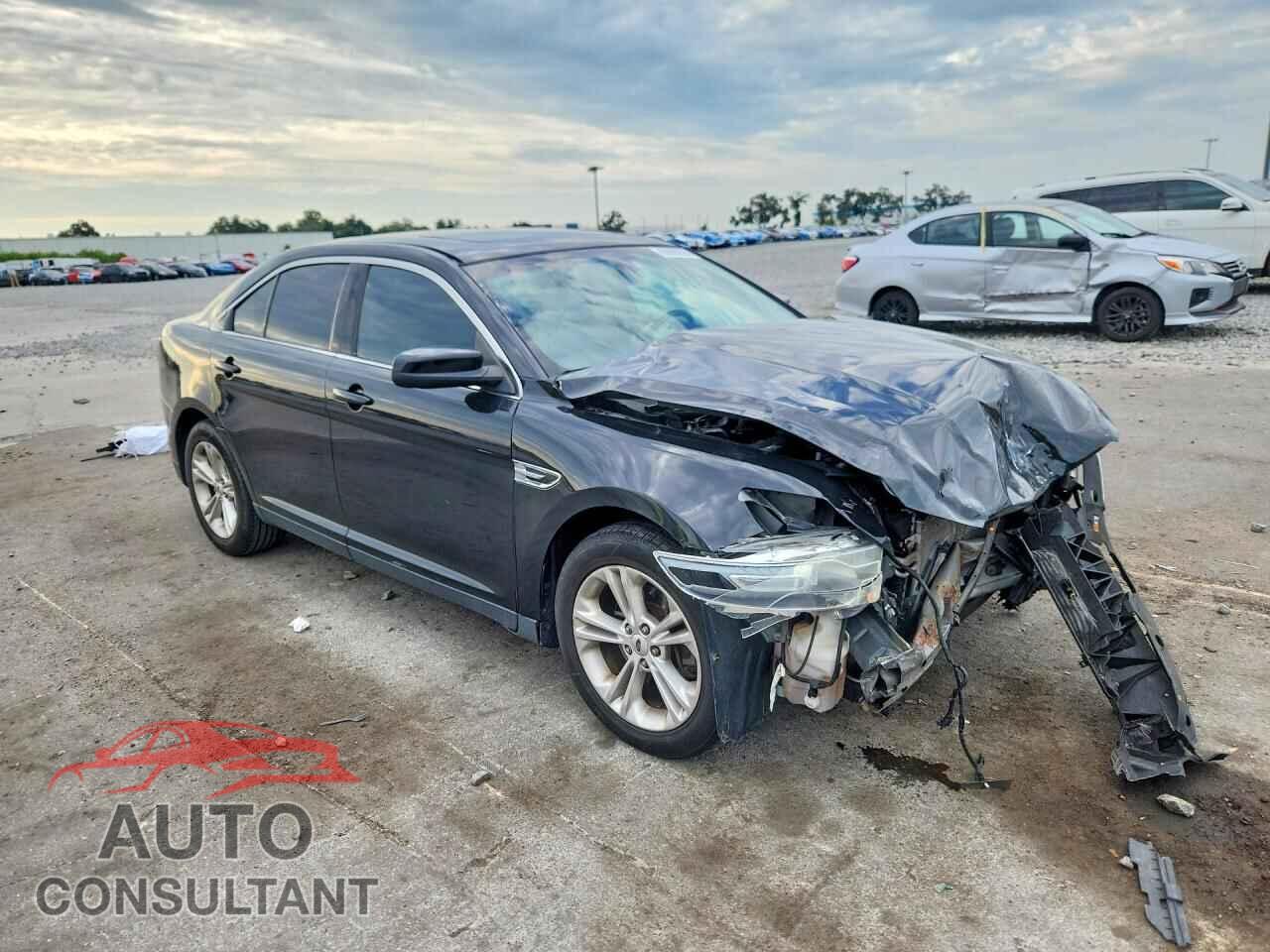 FORD TAURUS 2013 - 1FAHP2E83DG179534