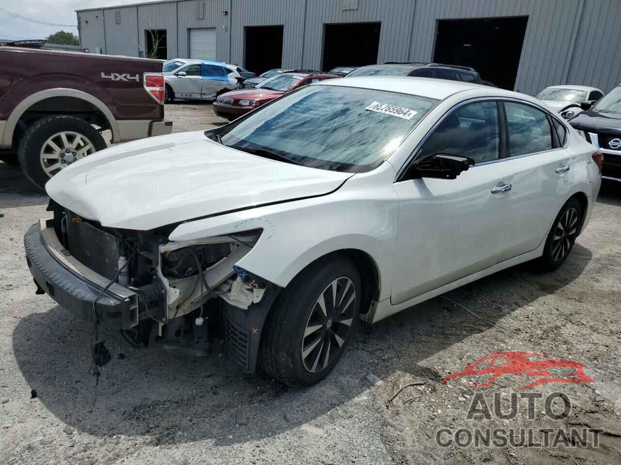 NISSAN ALTIMA 2018 - 1N4AL3AP1JC175419