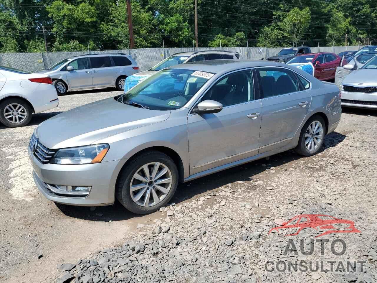 VOLKSWAGEN PASSAT 2012 - 1VWCP7A34CC093907