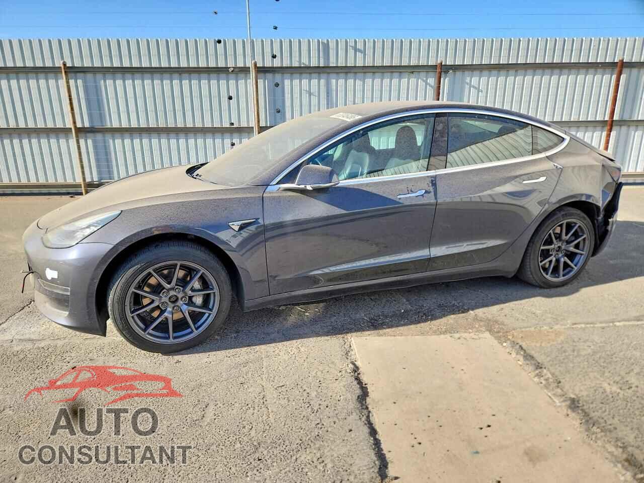 TESLA MODEL 3 2018 - 5YJ3E1EB2JF089927