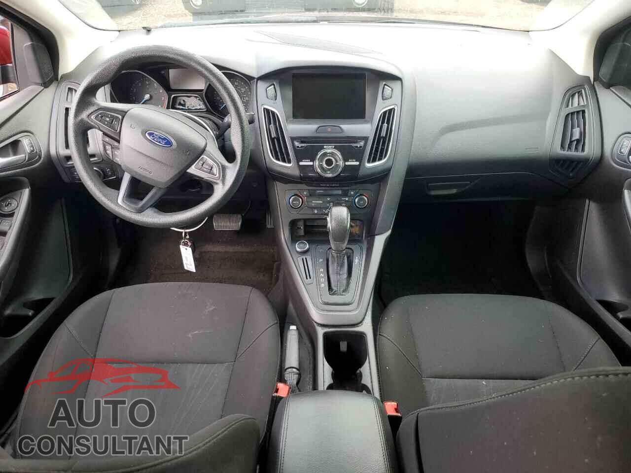 FORD FOCUS 2017 - 1FADP3H27HL257578