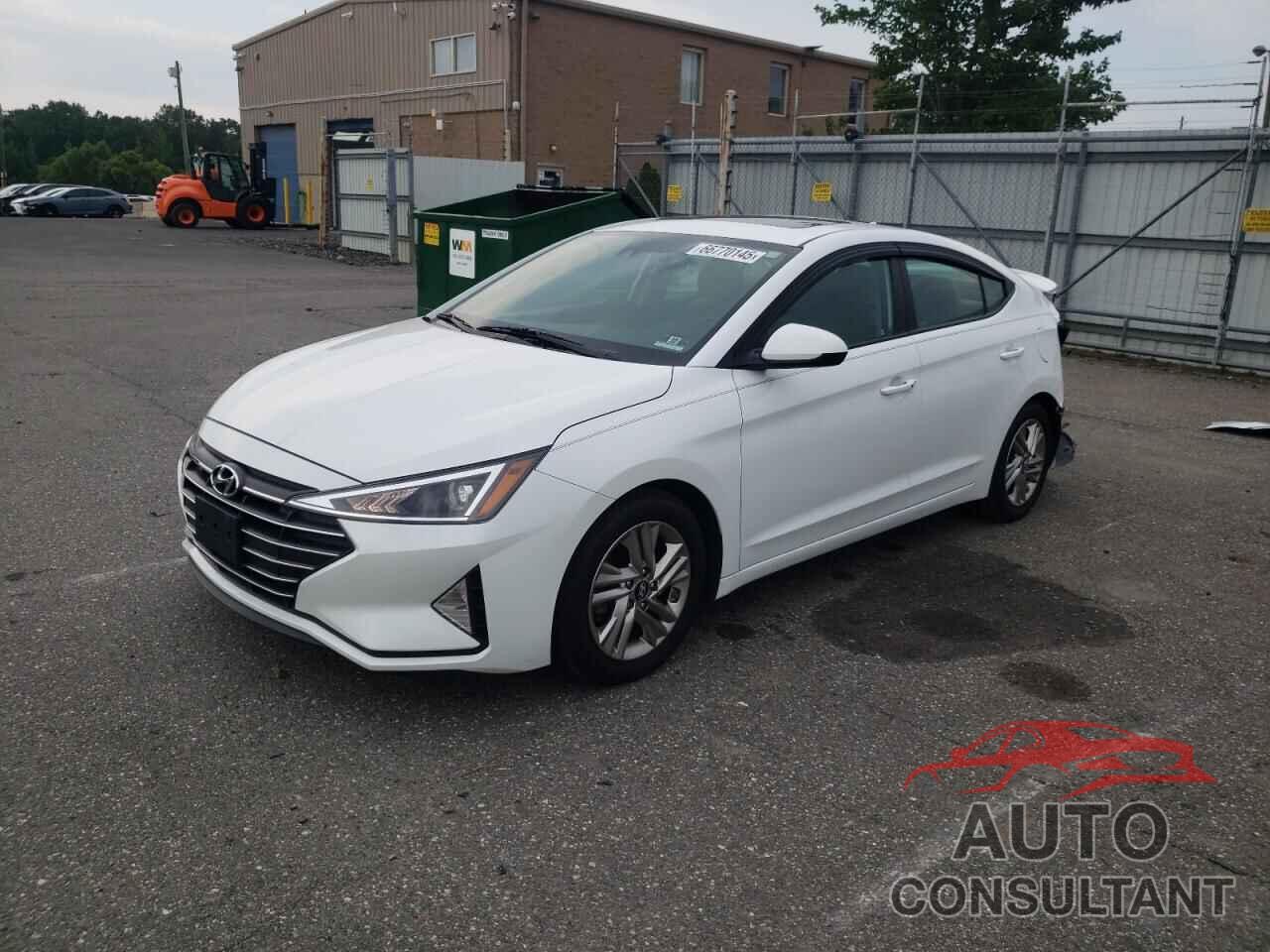 HYUNDAI ELANTRA 2019 - 5NPD84LF0KH461139