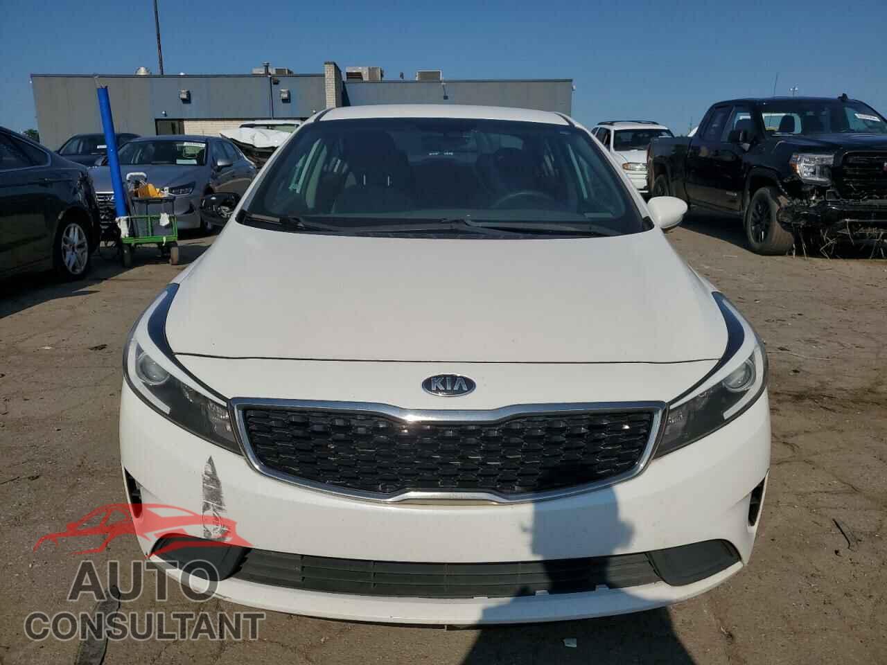 KIA FORTE 2017 - 3KPFL4A76HE080010