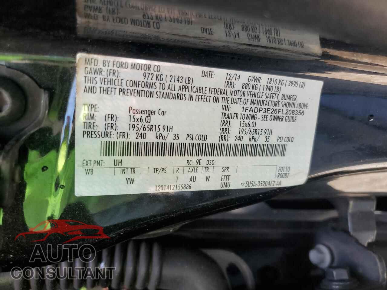 FORD FOCUS 2015 - 1FADP3E26FL208356