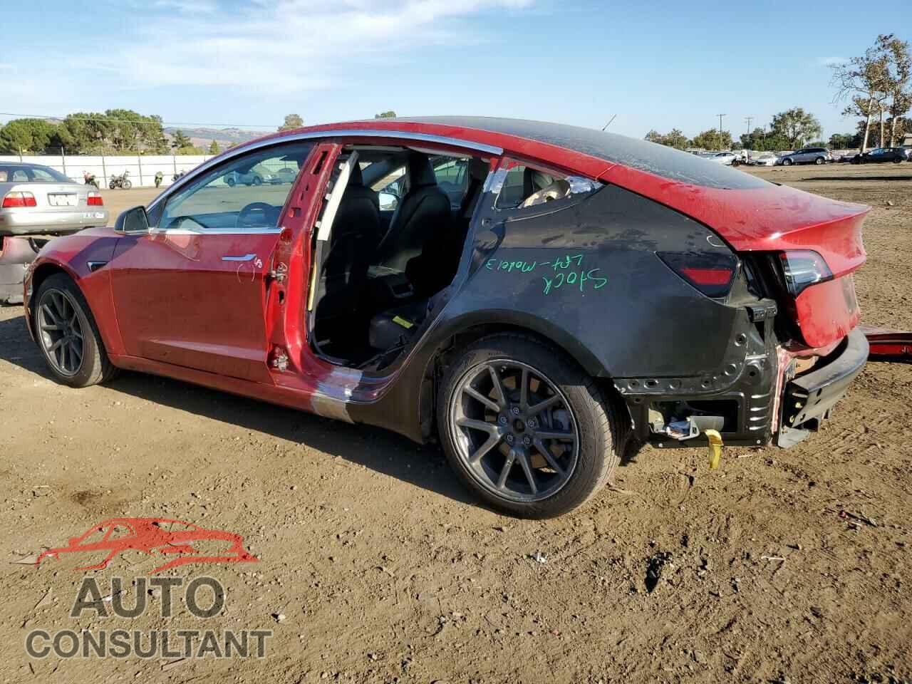 TESLA MODEL 3 2018 - 5YJ3E1EA9JF031739