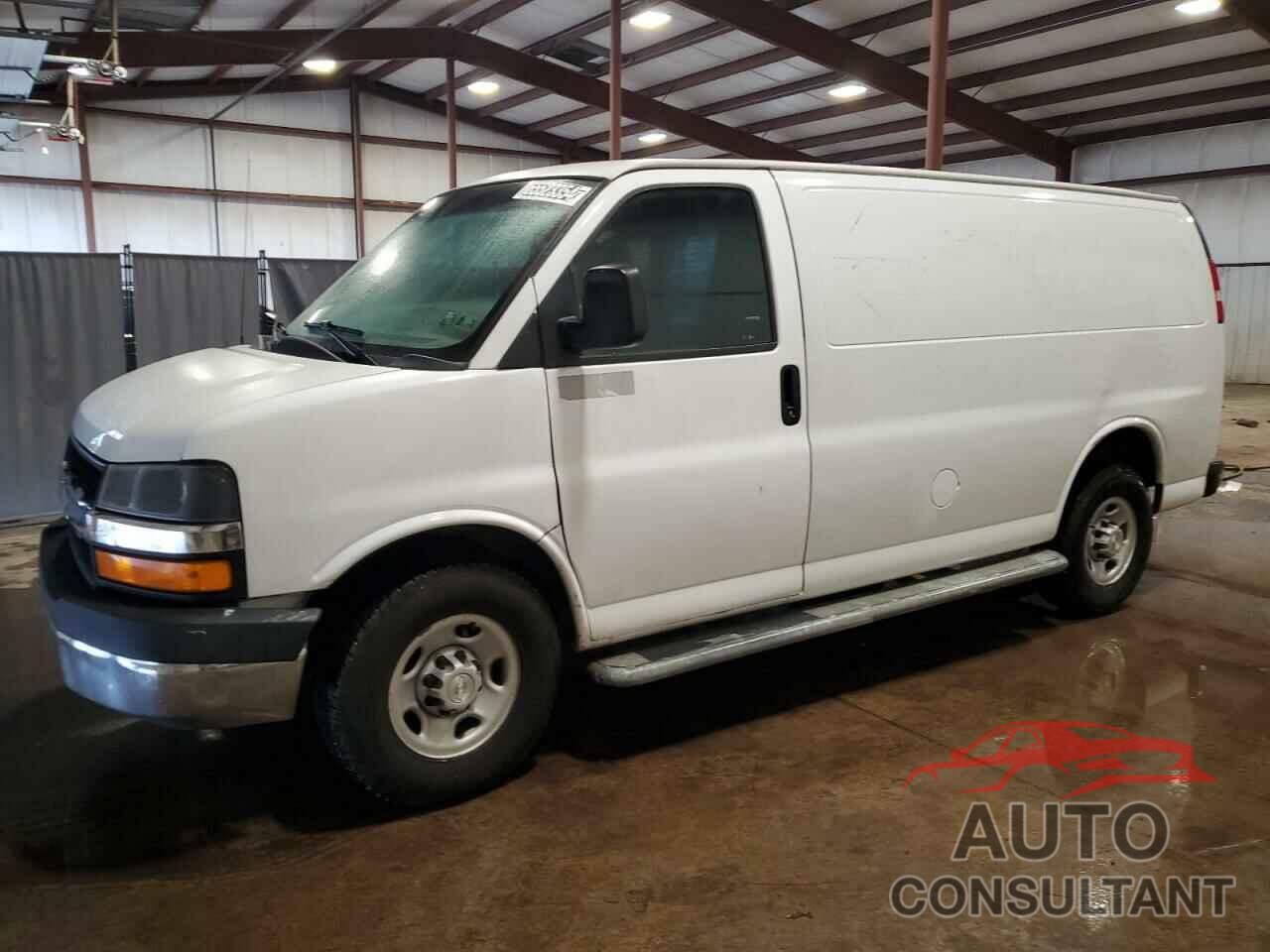 CHEVROLET EXPRESS 2018 - 1GCWGAFG5J1911713