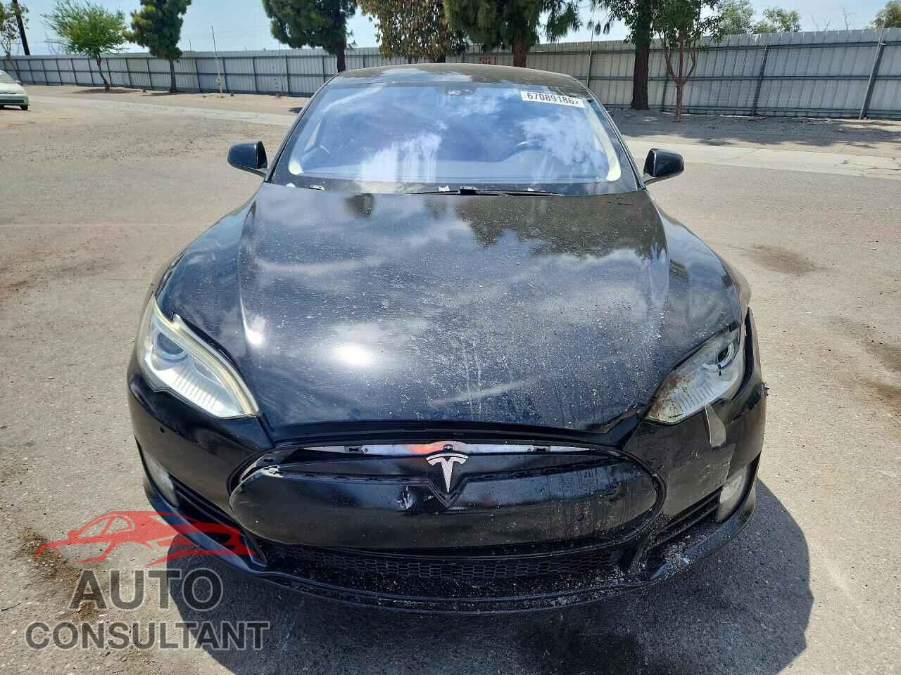 TESLA MODEL S 2013 - 5YJSA1CG7DFP22514