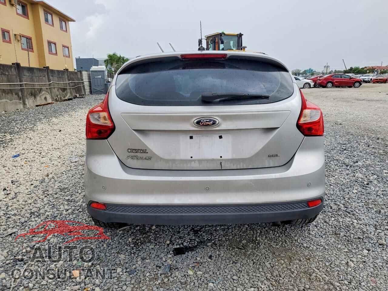 FORD FOCUS 2012 - 1FAHP3M22CL160563