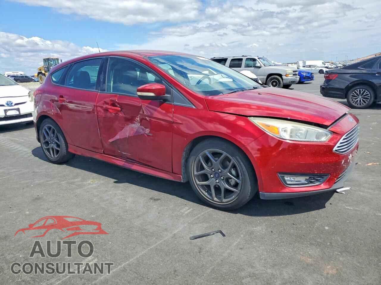 FORD FOCUS 2015 - 1FADP3K29FL241744