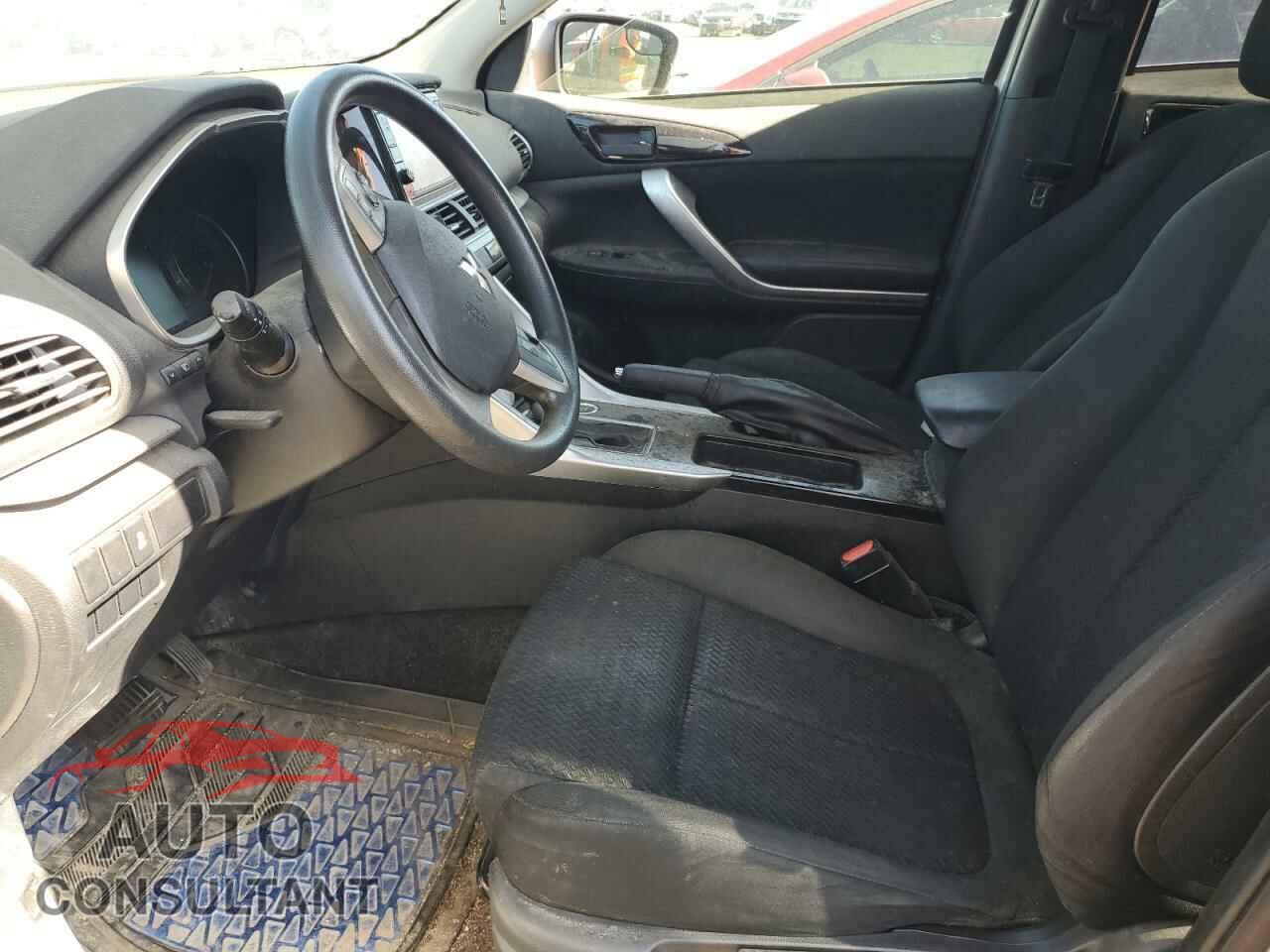 MITSUBISHI ECLIPSE 2019 - JA4AT3AA2KZ040402