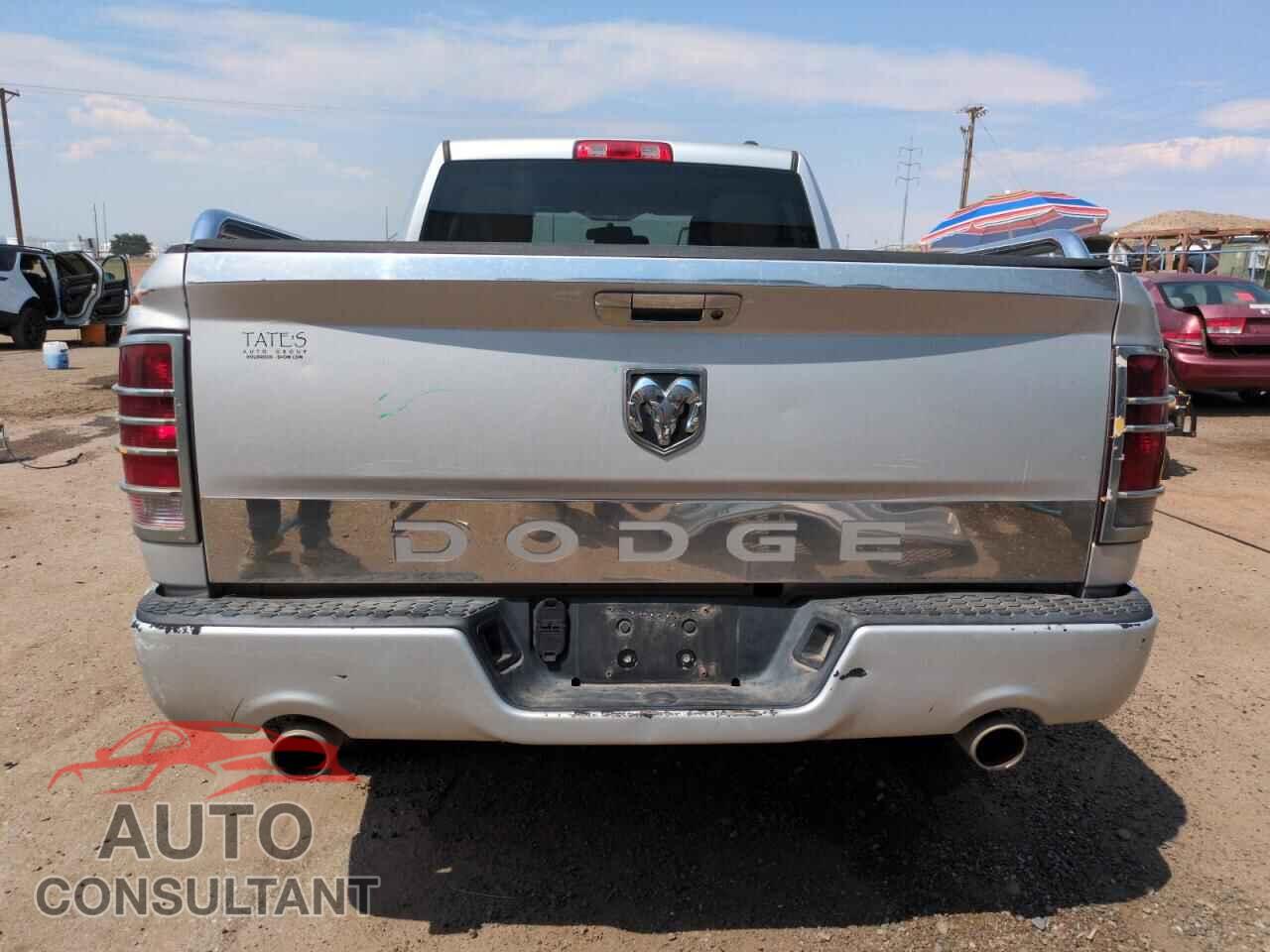 DODGE RAM 1500 2012 - 1C6RD6FT8CS183115