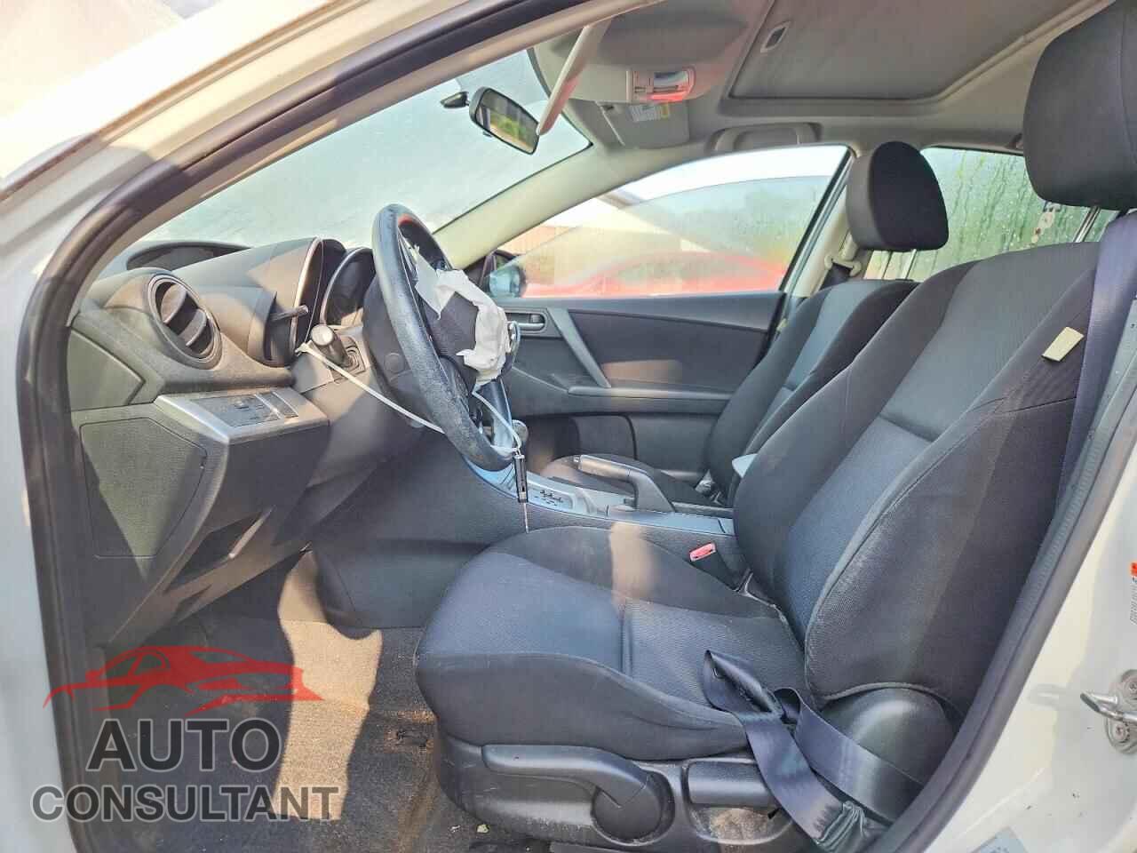 MAZDA 3 2010 - JM1BL1SG4A1352610