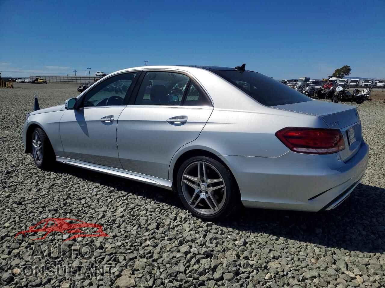 MERCEDES-BENZ E-CLASS 2014 - WDDHF5KB3EA990128