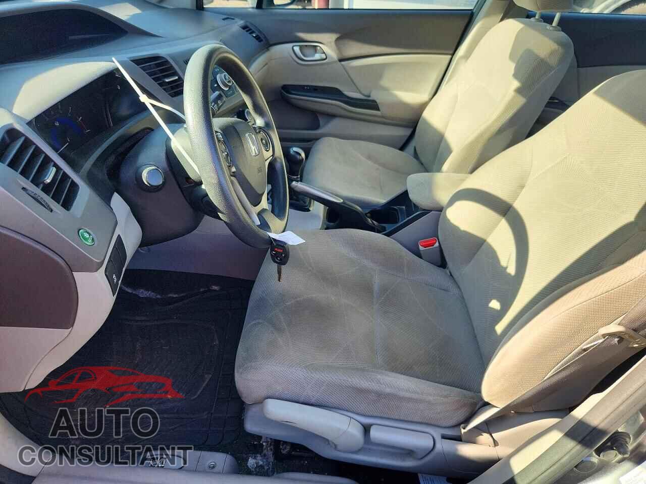 HONDA CIVIC 2012 - 2HGFB2E4XCH010936