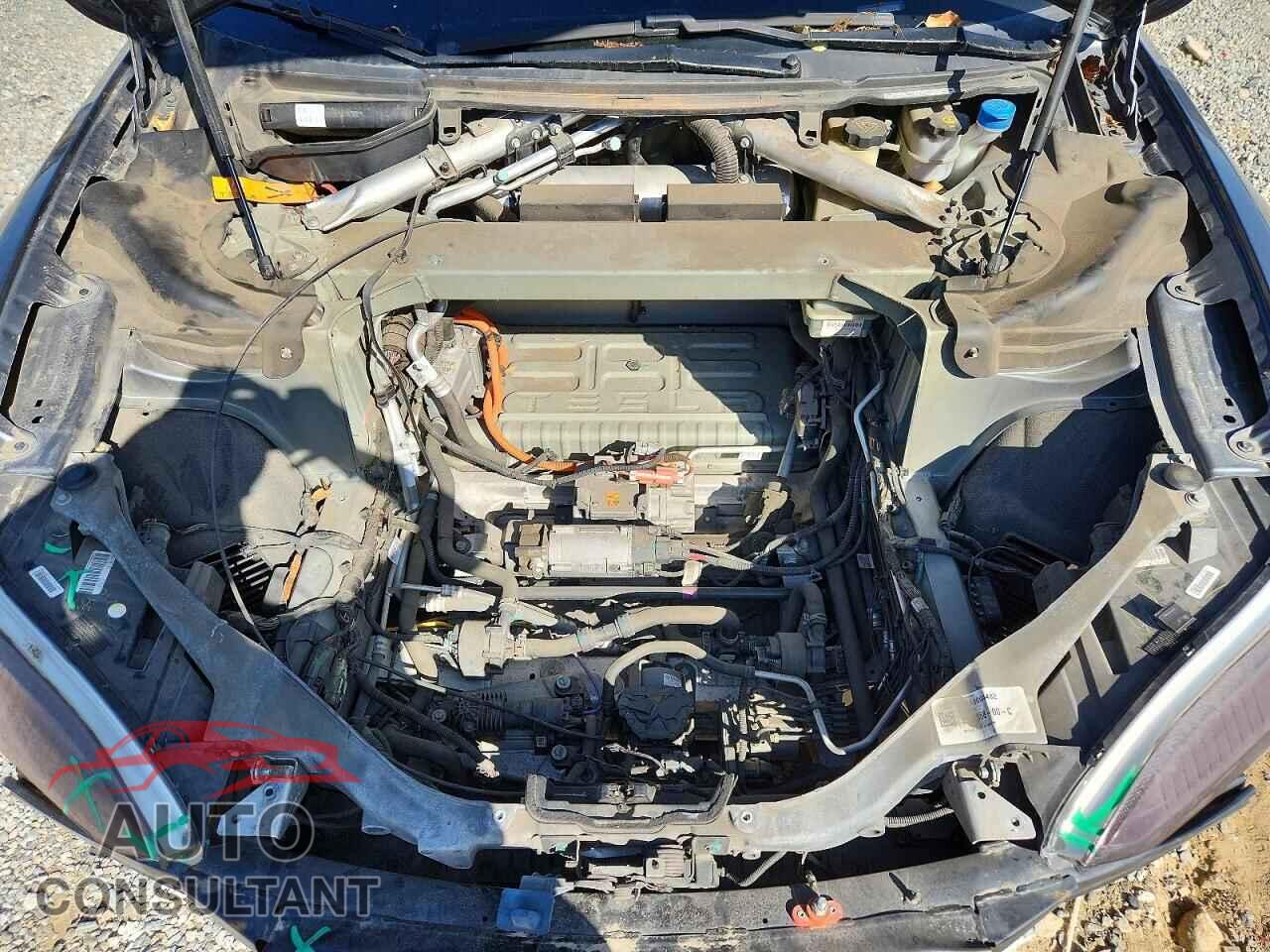 TESLA MODEL S 2013 - 5YJSA1CP6DFP04196