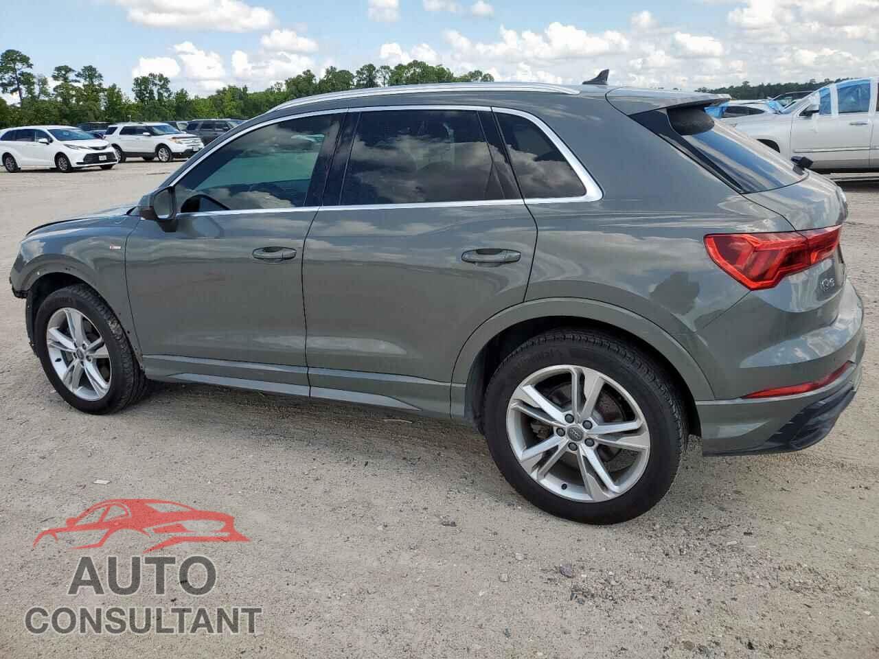 AUDI Q3 2020 - WA1EECF36L1047908