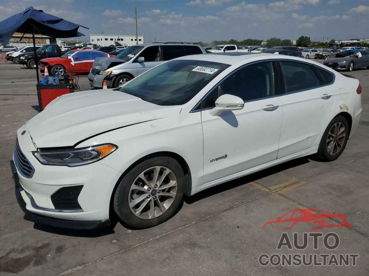 FORD FUSION 2019 - 3FA6P0MU8KR130121