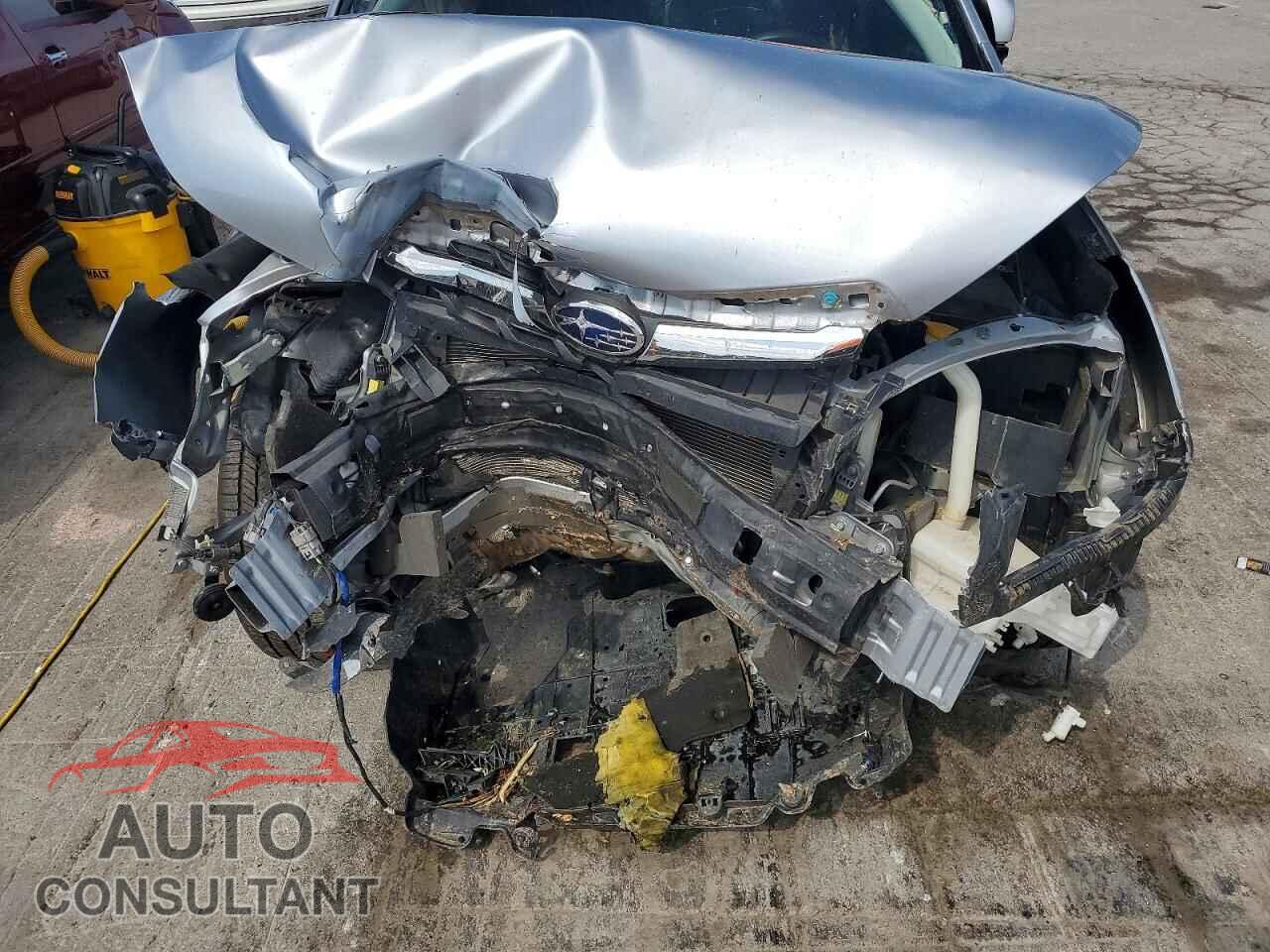 SUBARU FORESTER 2017 - JF2SJAEC0HH808524