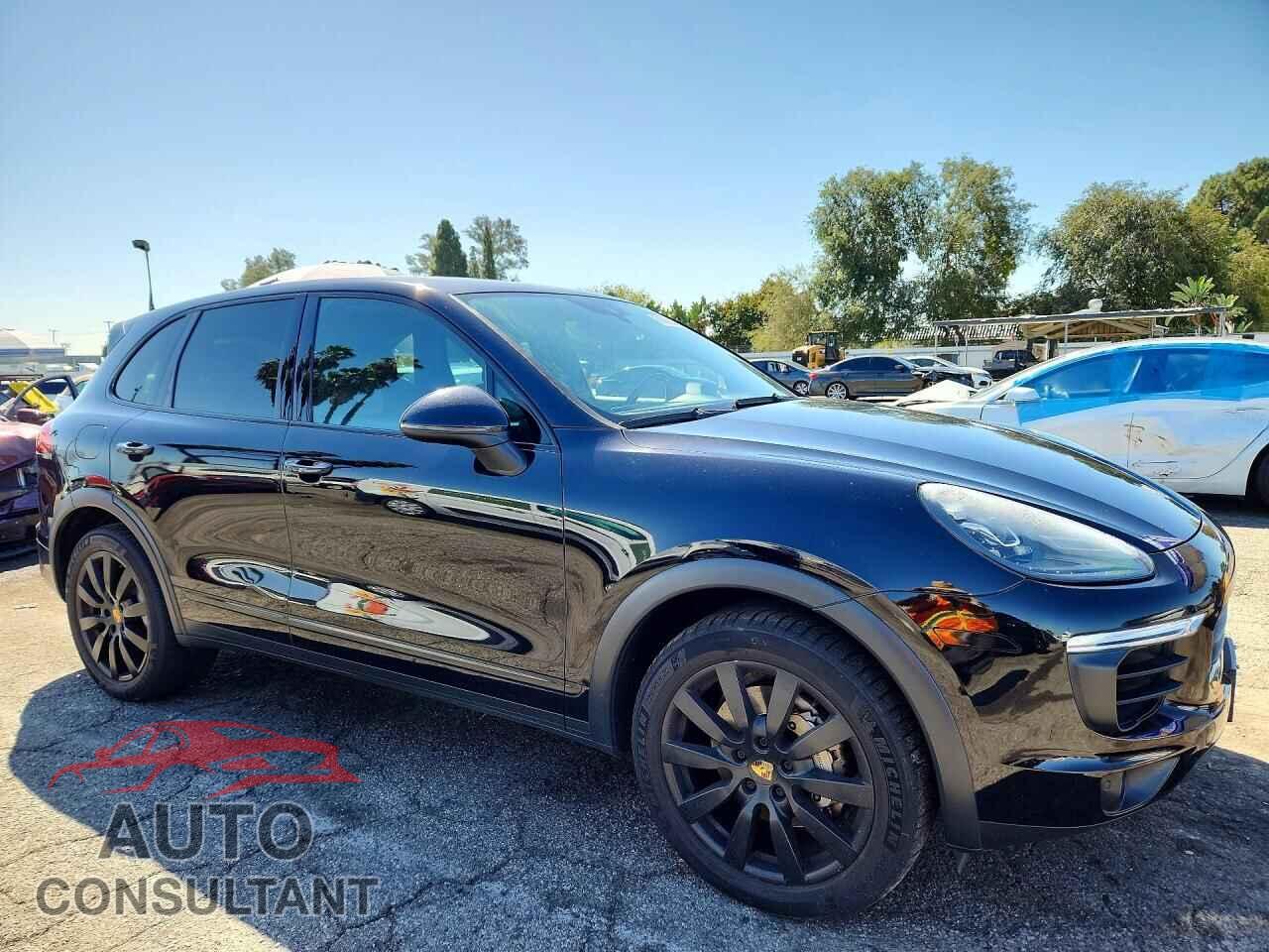 PORSCHE CAYENNE 2015 - WP1AB2A2XFLA58729