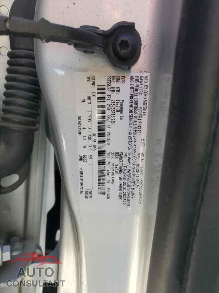 FORD FOCUS 2016 - 1FADP3F25GL293612