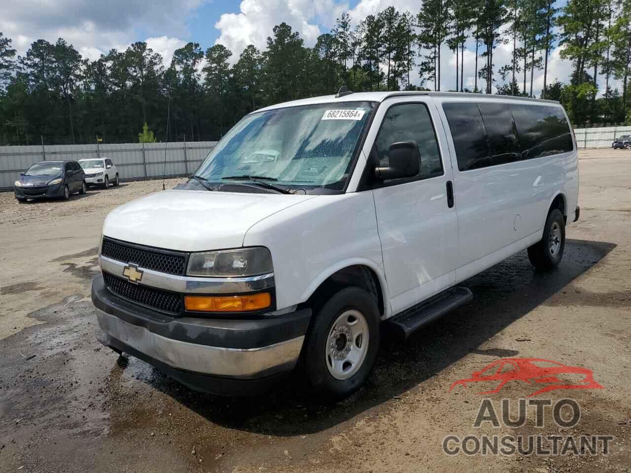 CHEVROLET EXPRESS 2019 - 1GAZGPFGXK1237116