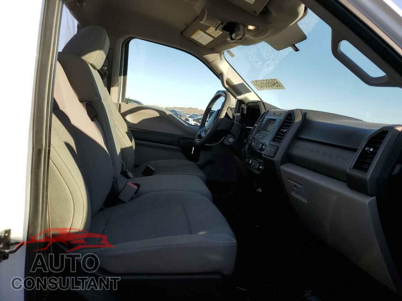 FORD F250 2017 - 1FTBF2B63HEB65446